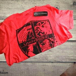 Size small game of thrones tee